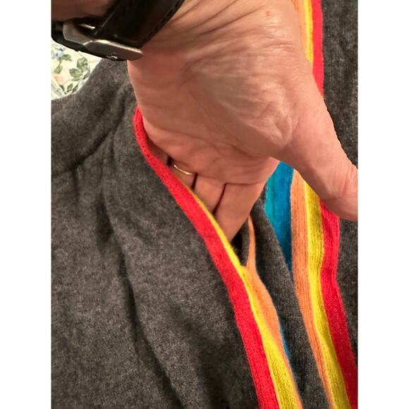 WYSE LONDON RAINBOW STRIPE CASHMERE JOGGERS - Picture 4 of 8